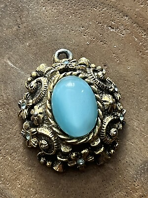 #ad sarah coventry pendant with a stone vintage gold tone $8.00
