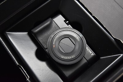#ad Sony Cyber Shot DSC RX100 20.2MP 35 Language Compact Digital Camera【MINT 】1893 $298.00