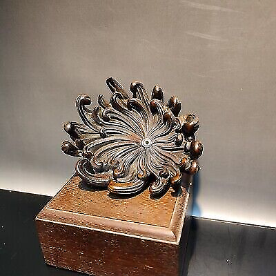 #ad Chinese Boxwood Art Chrysanthemum Statue Tea Pet Incense Hold Stand Table Deco $19.99