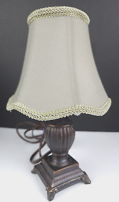 #ad Vintage 7quot; x 5quot; Bulb Lamp Classic Styling With Green Lamp Shade Faux Brass $12.99
