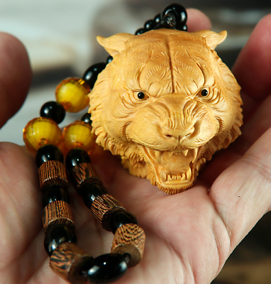 #ad 2quot; Hand Carved Japanese Boxwood Netsuke Tiger Head $25.64