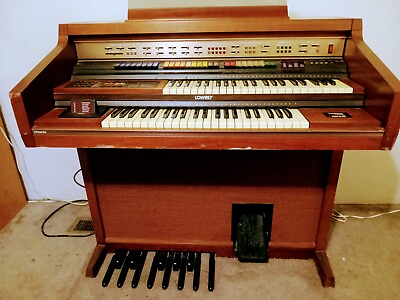 #ad Lowrey Organ Holiday Deluxe with Genius Model D 450 five 8 tracks Manual Bench $500.00