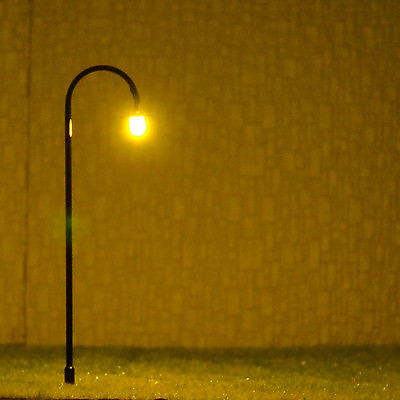 #ad 5 pcs O Scale Model Lampposts warm white LEDs made street lights not hot #R33 O $12.99