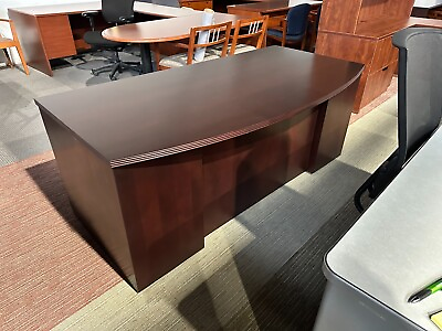 #ad 6#x27; BowFront executive desk in Mahogany wood veneer finish by Standard Desk $459.00