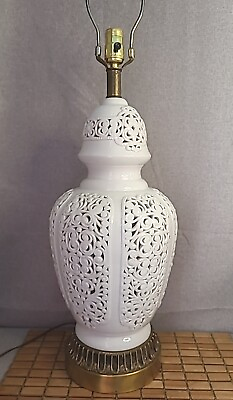 #ad VINTAGE CHINESE ANTIQUE MID CENTURY WHITE PORCELAIN PEIRCED CHINOISERIE LAMP 35quot; $175.00