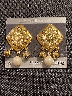 #ad Vintage LIZ CLAIBORNE Gold tone SUNFLOWER DESIGN DANGLE Clip on EARRINGS w CARD $18.00