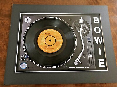 #ad David Bowie Life On Mars Genuine 7quot; Single Mounted on Record Player Print GBP 30.00