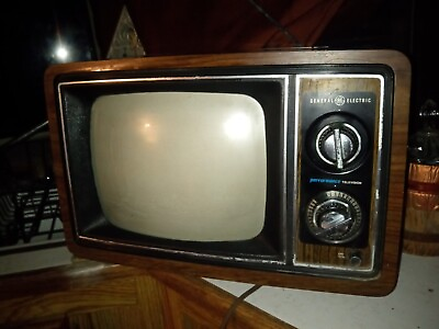 #ad black and white tv $85.60